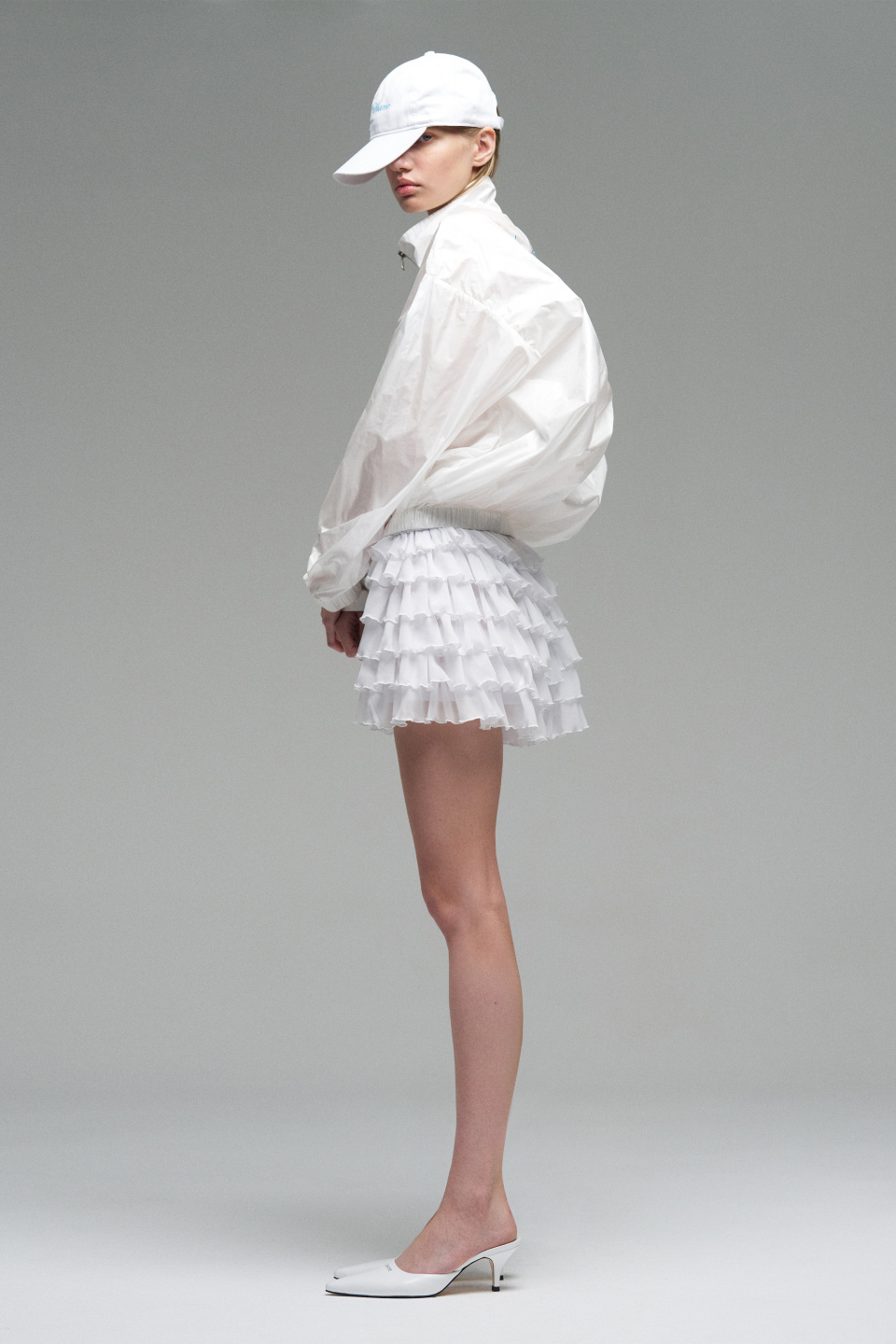 Бомбер из нейлона с вышивкой, фото 4